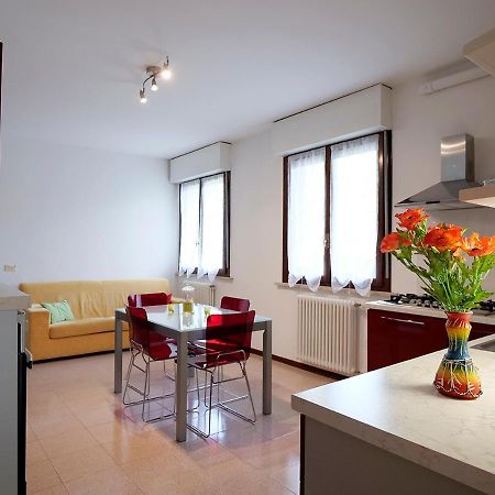 House In Color Appartement Sant'antonio  Buitenkant foto